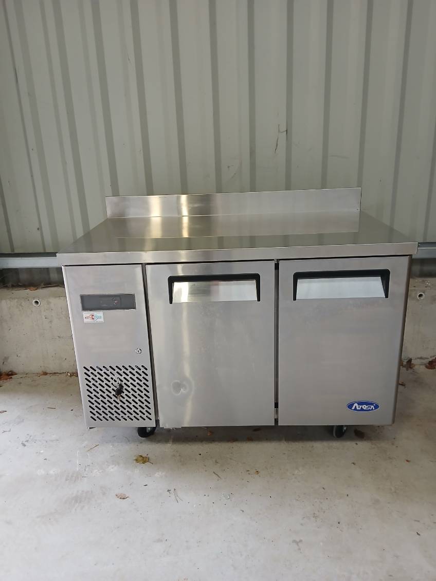 TOUR REFRIGERE CAPACITE 270L